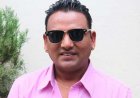 निषेधाज्ञामा फिल्मको स्क्रिप्ट र गीत लेख्दै शंकर बिसी